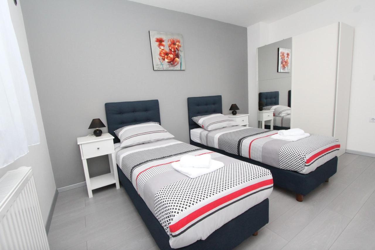 Apartment Karlo 1 Rovinj Exterior foto