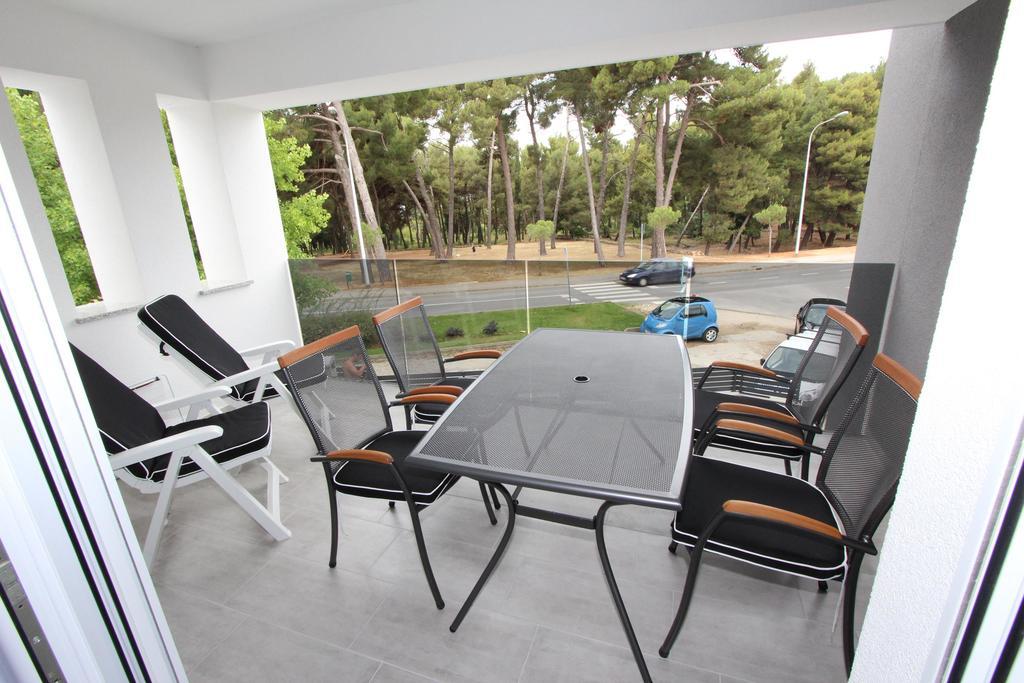 Apartment Karlo 1 Rovinj Exterior foto