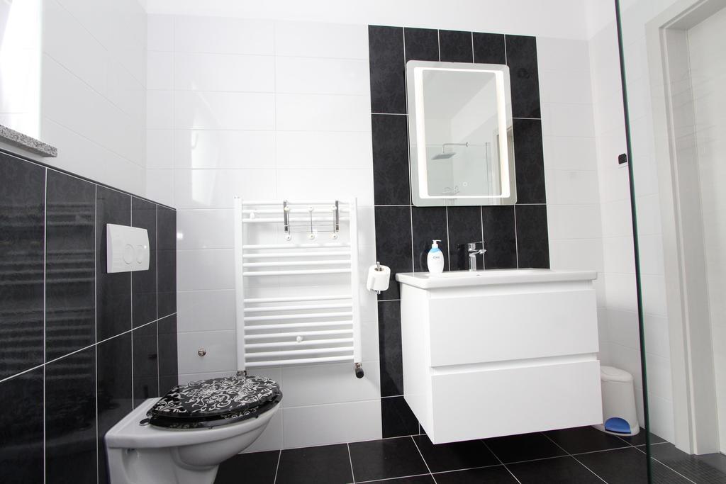 Apartment Karlo 1 Rovinj Exterior foto